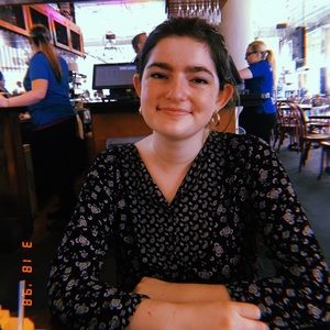 Meet your Posher, Ava